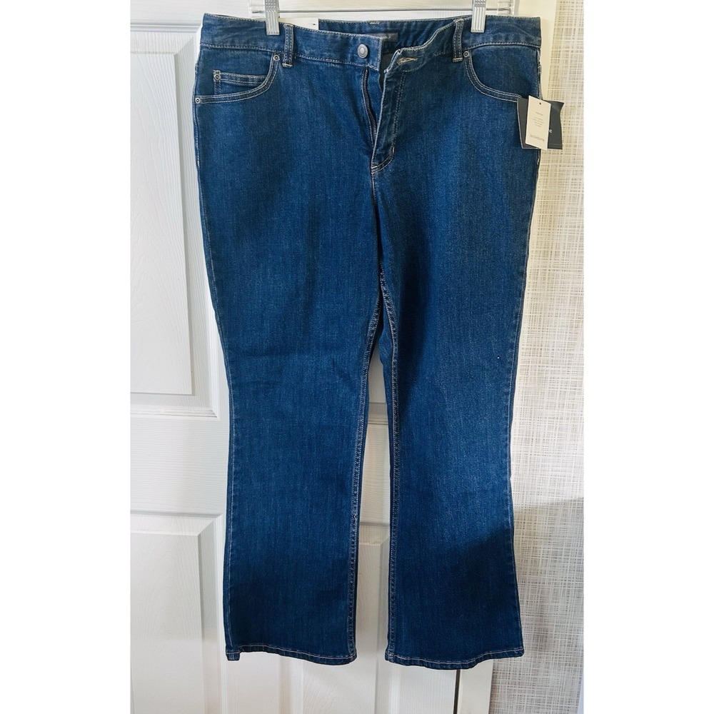 Liz Claiborne Bootcut Jeans Size 16P Petite Regular‎ Fit Flaried Leg New BxT